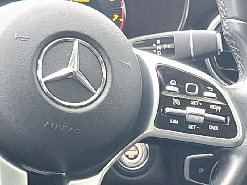 Used Mercedes-Benz C Class 2018 for sale - 76390467: Photo 10