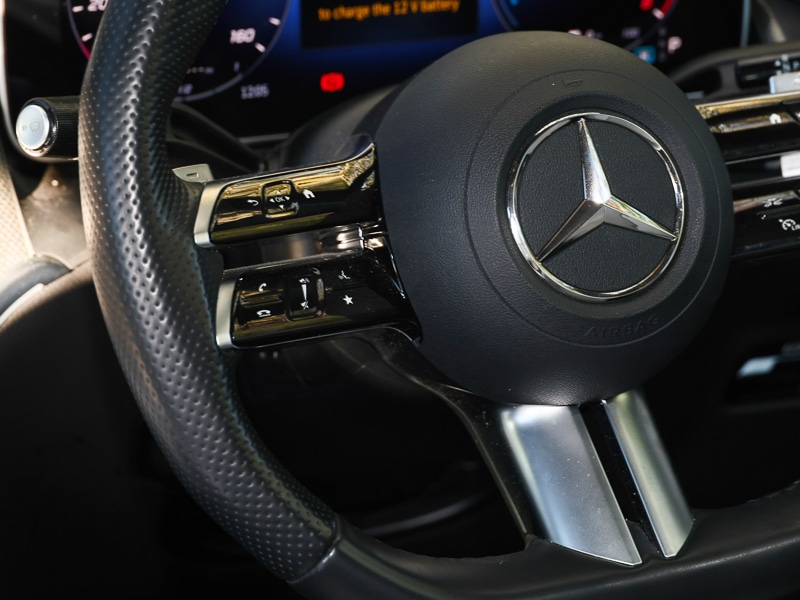 Used Mercedes-Benz GLC 2024 for sale - 76579033: Photo 11