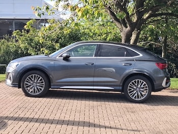 Used Audi Q3 2020 for sale - 74902369: Photo