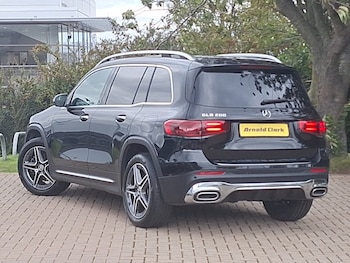 Used Mercedes-Benz GLB 2024 for sale - 75976690: Photo