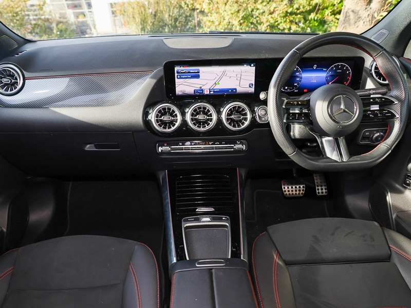 Used Mercedes-Benz GLA 2024 for sale - 76440230: Photo 2