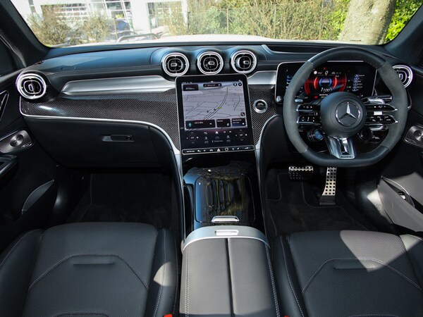 Used Mercedes-Benz GLC 2023 for sale - 75305423: Photo 2