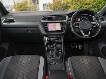 Used Volkswagen Tiguan 2021 for sale - 76269130: Photo 2
