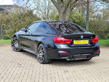 Used BMW M4 2019 for sale - 78342548: Photo