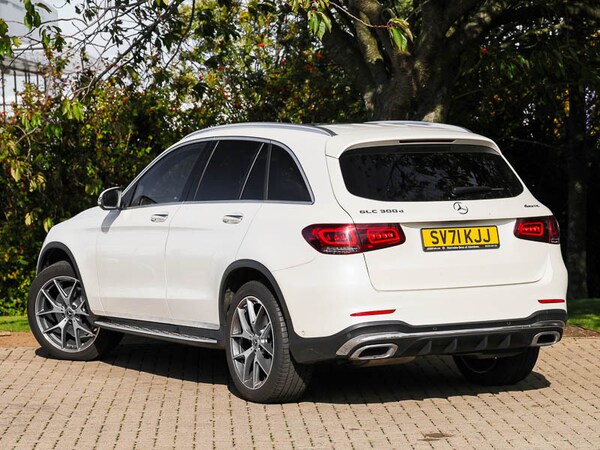 Used Mercedes-Benz GLC 2022 for sale - 76165823: Photo 3