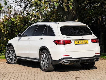 Used Mercedes-Benz GLC 2022 for sale - 76165823: Photo 3