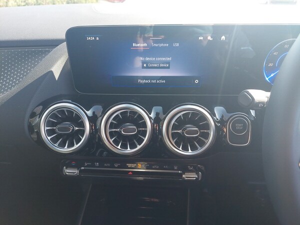Used Mercedes-Benz EQA 2024 for sale - 74434828: Photo 15