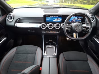 Used Mercedes-Benz GLB 2025 for sale - 78527401: Photo