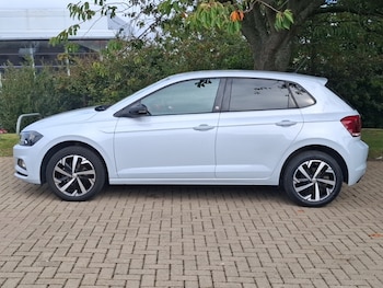 Used Volkswagen Polo 2019 for sale - 75645072: Photo