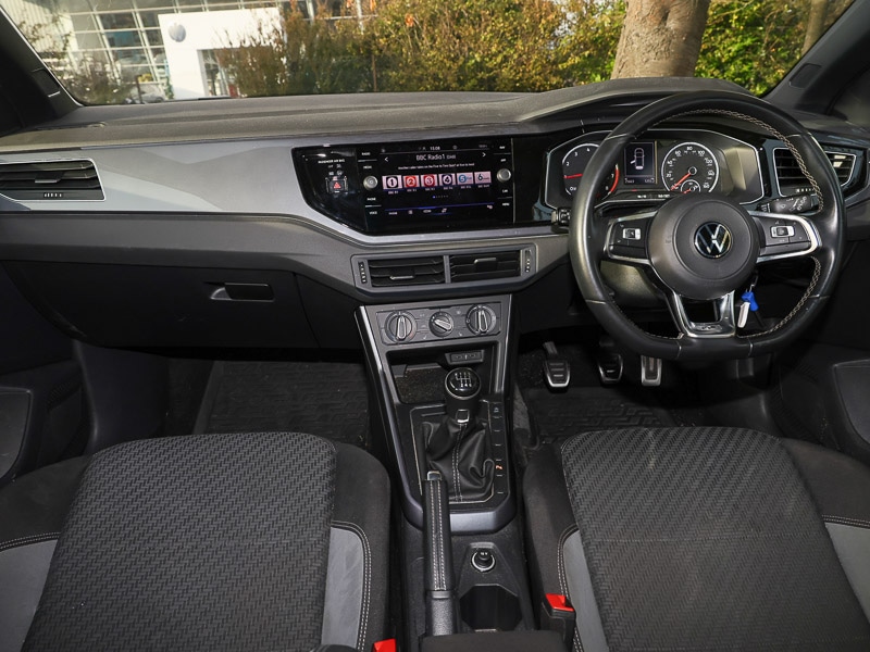 Used Volkswagen Polo 2021 for sale - 76420868: Photo 2