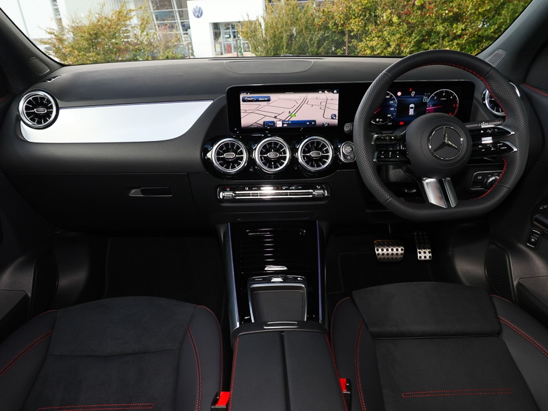 Used Mercedes-Benz GLA 2025 for sale - 76129762: Photo 2