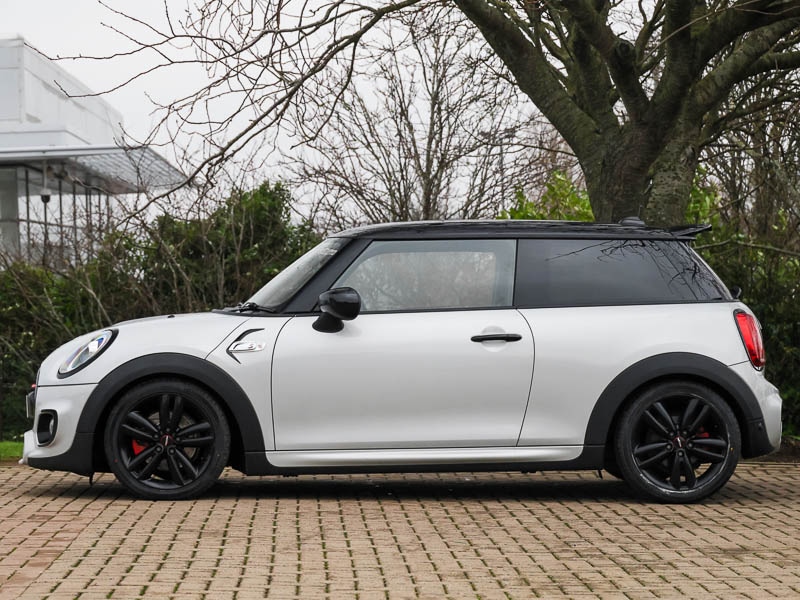 Used MINI Hatch 2020 for sale - 77289850: Photo 4