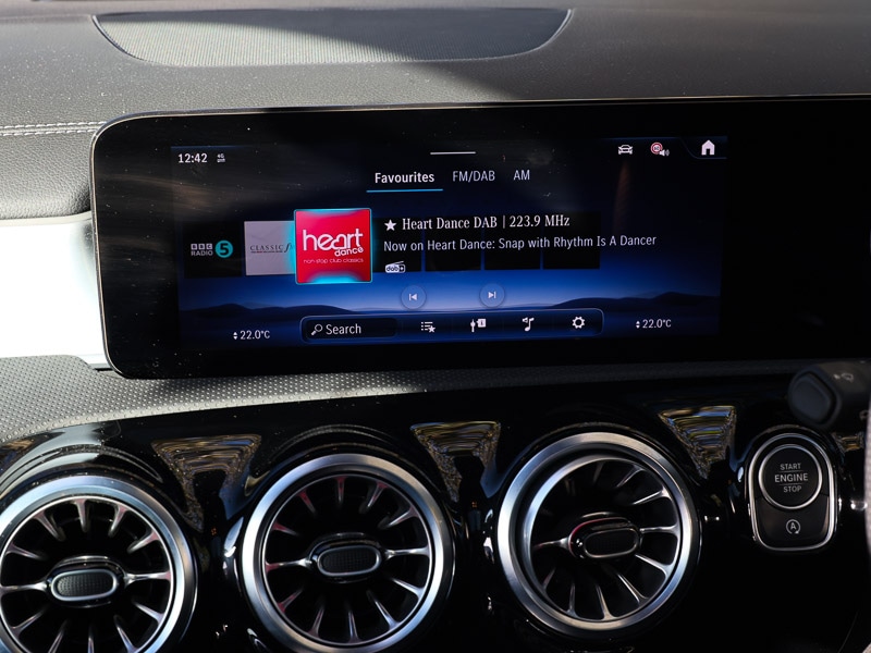 Used Mercedes-Benz CLA 2024 for sale - 76420863: Photo 15