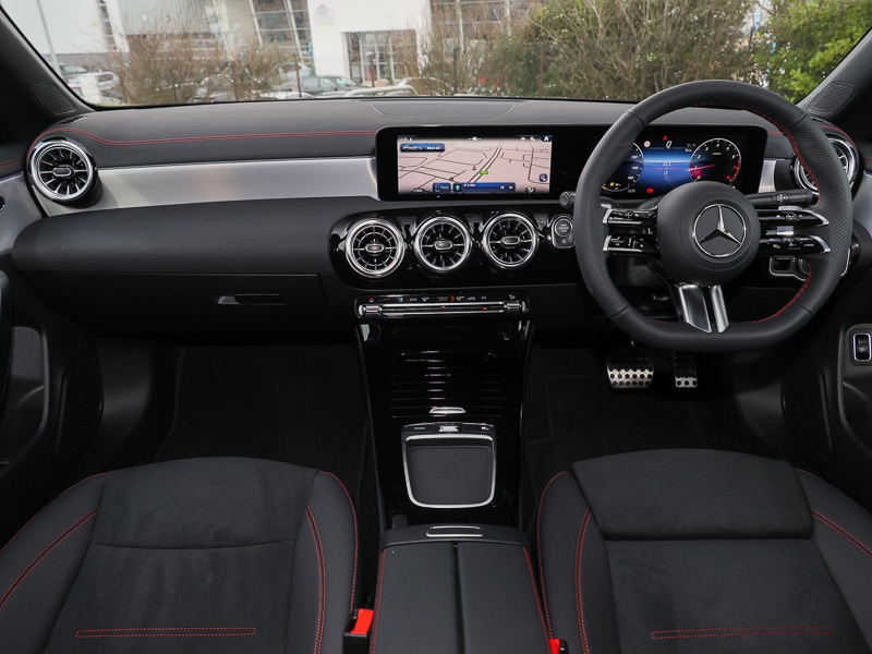 Used Mercedes-Benz CLA 2025 for sale - 77536723: Photo 2