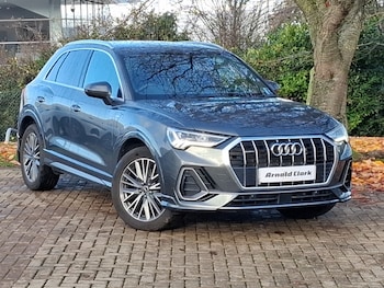 Used Audi Q3 2023 for sale - 76567029: Photo