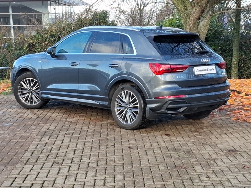 Used Audi Q3 2023 for sale - 76567029: Photo 3