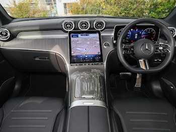 Used Mercedes-Benz GLC 2025 for sale - 76229957: Photo 2
