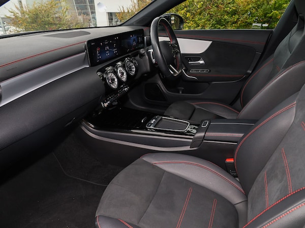 Used Mercedes-Benz CLA 2024 for sale - 76294078: Photo 5