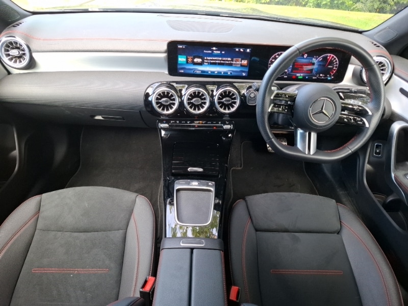 Used Mercedes-Benz CLA 2024 for sale - 76325755: Photo 2