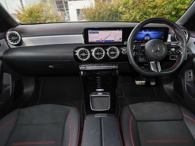 Used Mercedes-Benz CLA 2024 for sale - 77114841: Photo 2