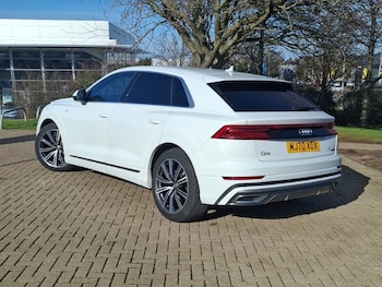 Used Audi Q8 2020 for sale - 77832313: Photo