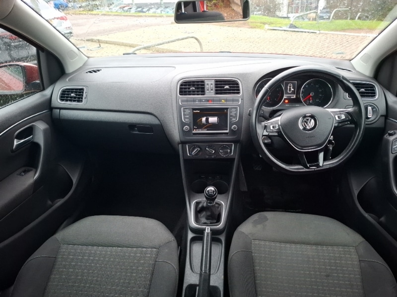 Used Volkswagen Polo 2016 for sale - 77908287: Photo 2