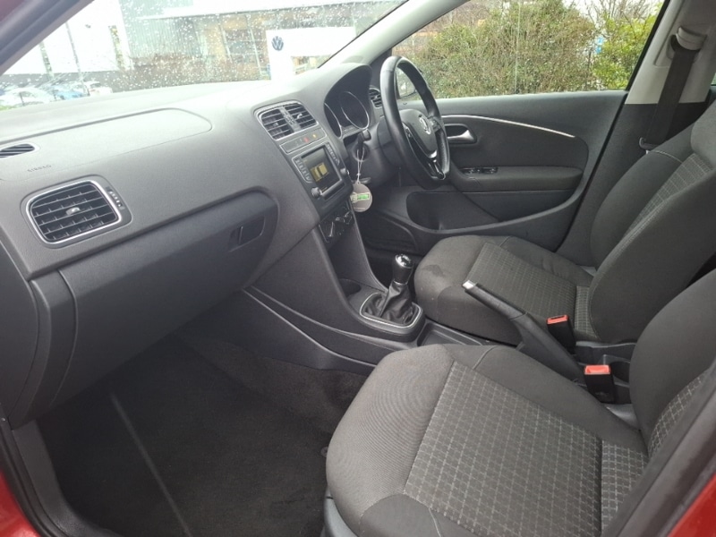 Used Volkswagen Polo 2016 for sale - 77908287: Photo 5