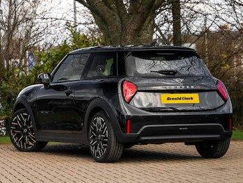 Used MINI Cooper 2024 for sale - 78274517: Photo