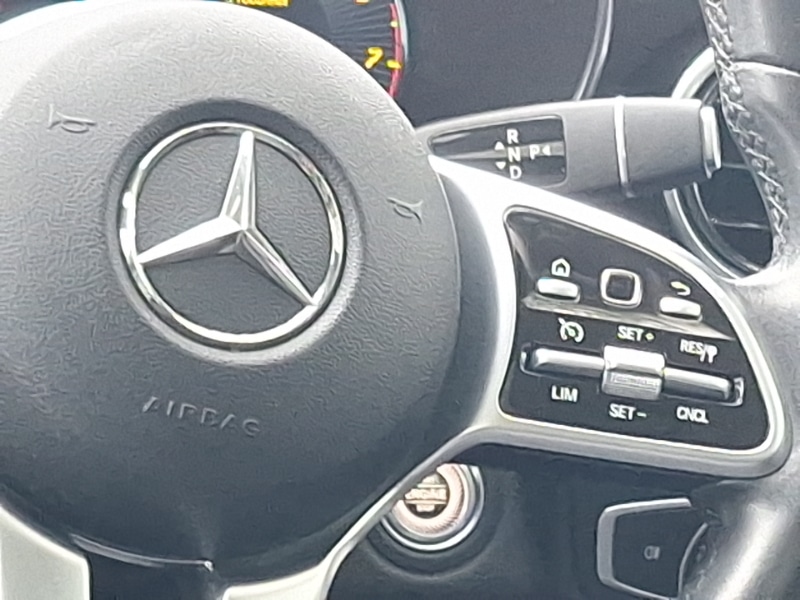 Used Mercedes-Benz C Class 2018 for sale - 76502219: Photo 10