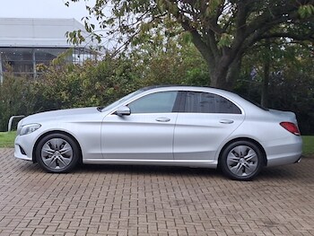 Used Mercedes-Benz C Class 2018 for sale - 76502219: Photo