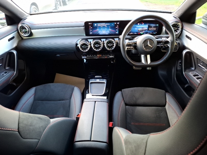 Used Mercedes-Benz CLA 2024 for sale - 76199398: Photo 2