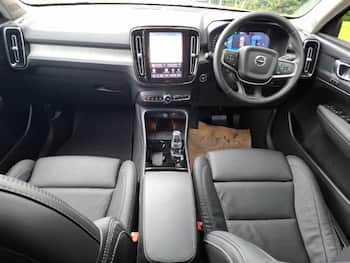 Used Volvo XC40 2025 for sale - 79618504: Photo