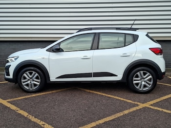 Used Dacia Sandero Stepway 2023 for sale - 76970563: Photo