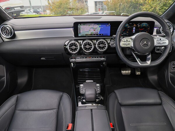 Used Mercedes-Benz CLA 2023 for sale - 76233531: Photo 2