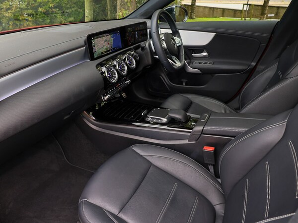 Used Mercedes-Benz CLA 2023 for sale - 76233531: Photo 5