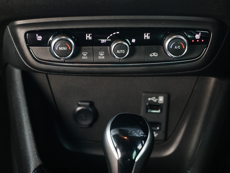 Used Vauxhall Crossland 2022 for sale - 77000043: Photo 17