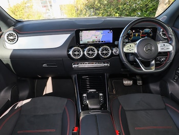 Used Mercedes-Benz EQA 2022 for sale - 76054828: Photo 2