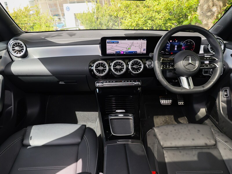 Used Mercedes-Benz CLA 2024 for sale - 76403684: Photo 2