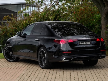 Used Mercedes-Benz E-Class 2025 for sale - 76130144: Photo 3