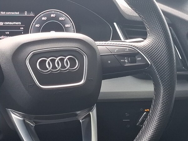 Used Audi Q5 2021 for sale - 75633709: Photo 10