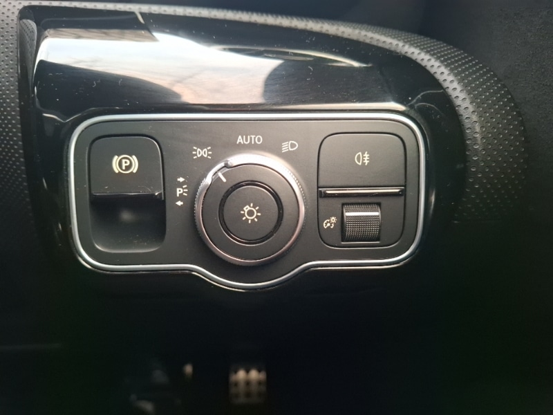 Used Mercedes-Benz A-Class 2020 for sale - 77837477: Photo 18