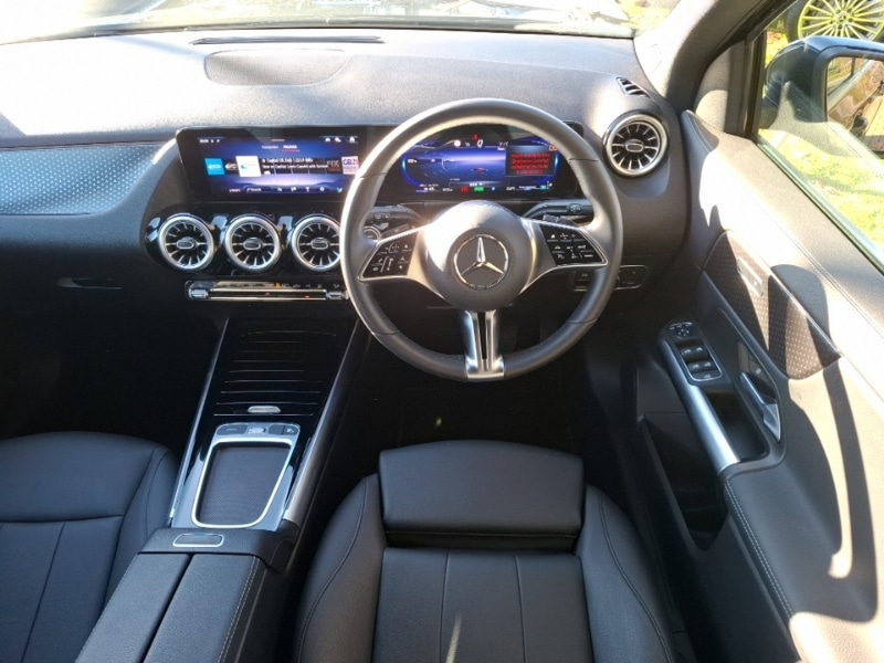Used Mercedes-Benz EQA 2024 for sale - 76343459: Photo 7