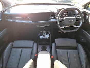 Used Audi Q4 e-tron 2022 for sale - 78230197: Photo