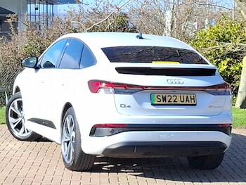 Used Audi Q4 e-tron 2022 for sale - 78230197: Photo