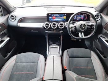 Used Mercedes-Benz GLB 2024 for sale - 75989420: Photo