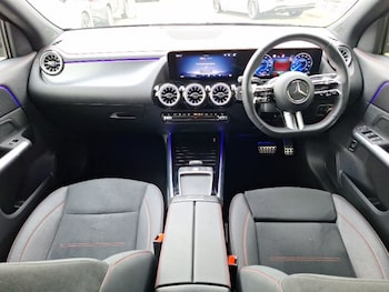 Used Mercedes-Benz EQA 2024 for sale - 75989302: Photo 2