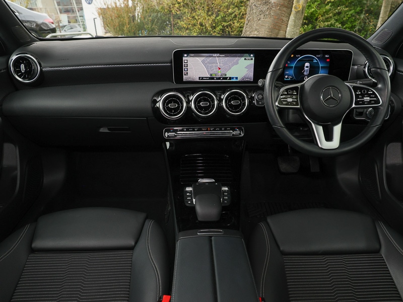 Used Mercedes-Benz A-Class 2021 for sale - 76365436: Photo 2