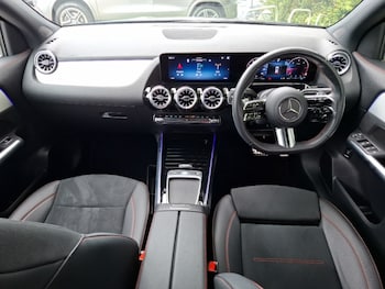 Used Mercedes-Benz GLA 2023 for sale - 78952996: Photo