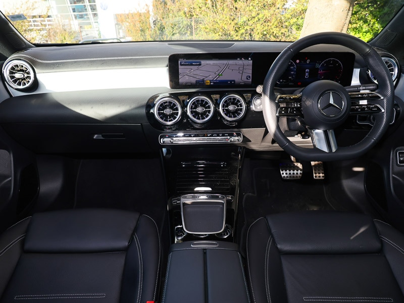 Used Mercedes-Benz CLA 2024 for sale - 76493185: Photo 2