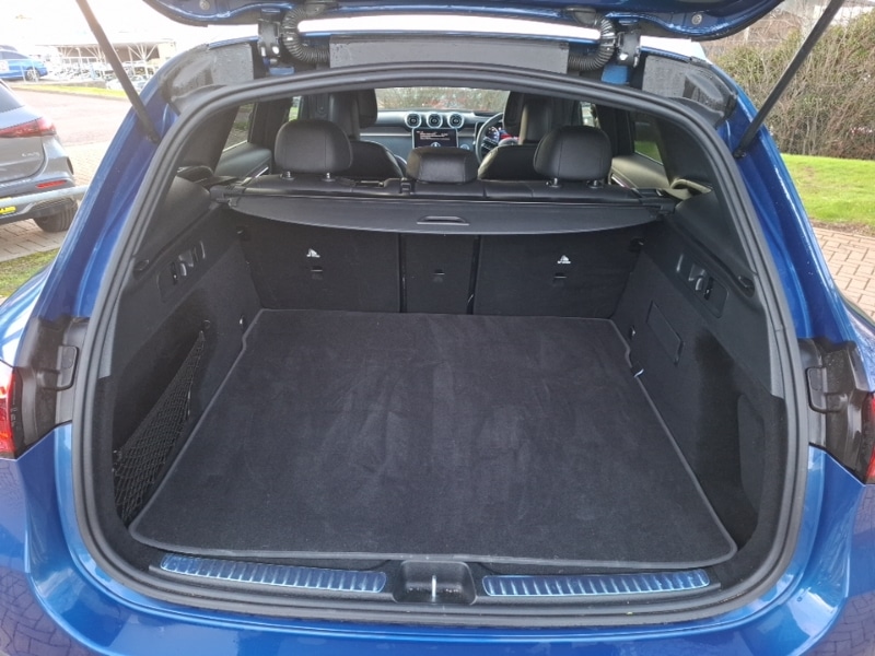 Used Mercedes-Benz GLC 2023 for sale - 77881547: Photo 8